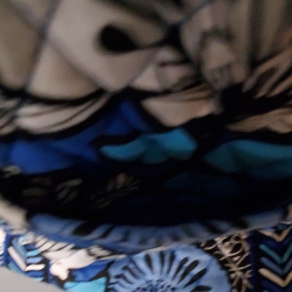 Vera Bradley Satchel - Picture 2 of 4